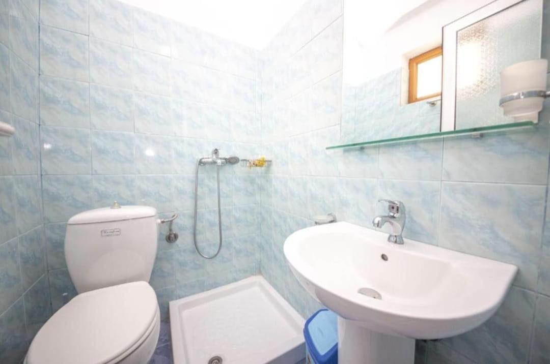 Rooms By Klajdi Sarandë エクステリア 写真